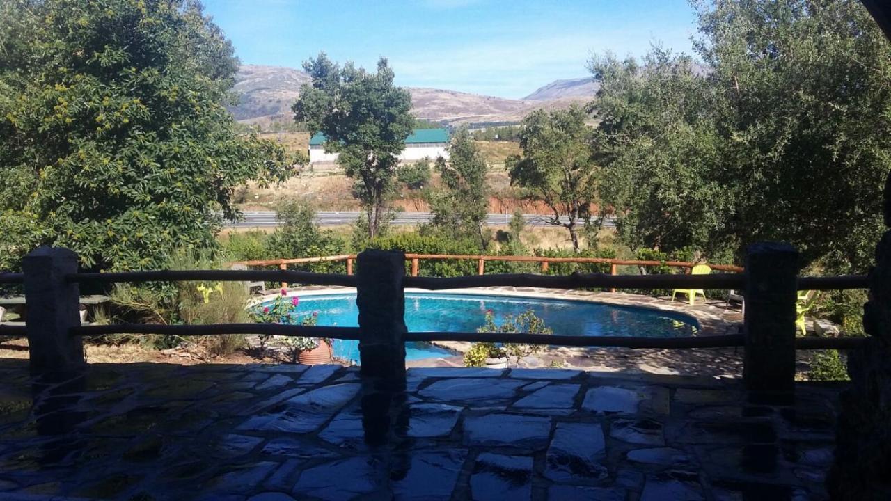 La Simona Casa Rural Perales del Puerto Екстериор снимка