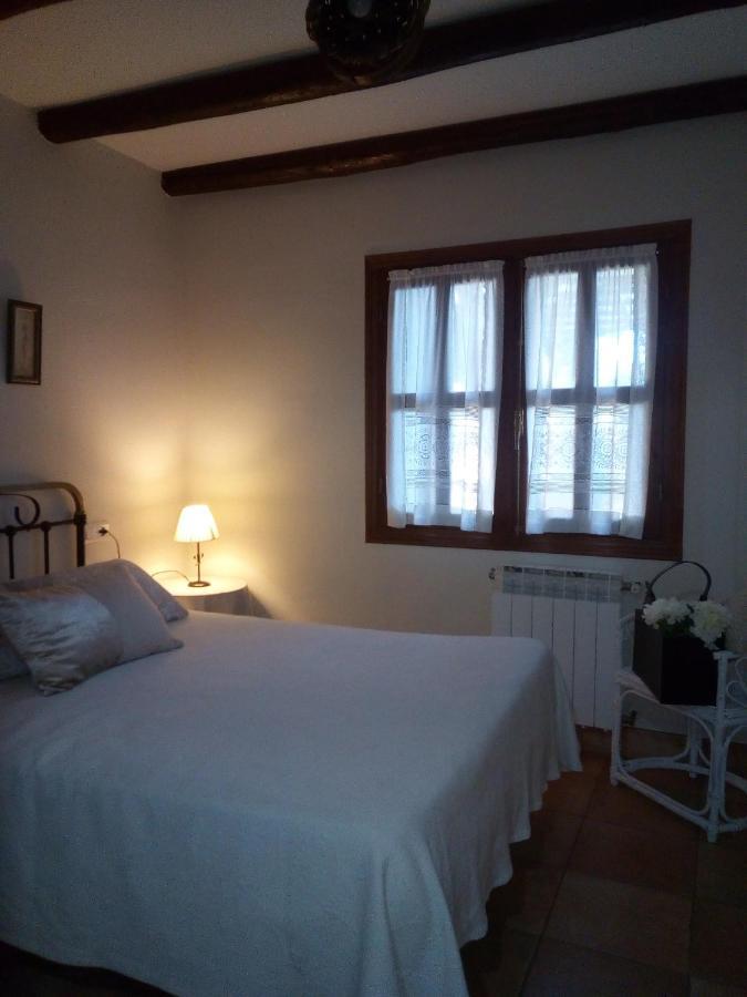 La Simona Casa Rural Perales del Puerto Екстериор снимка