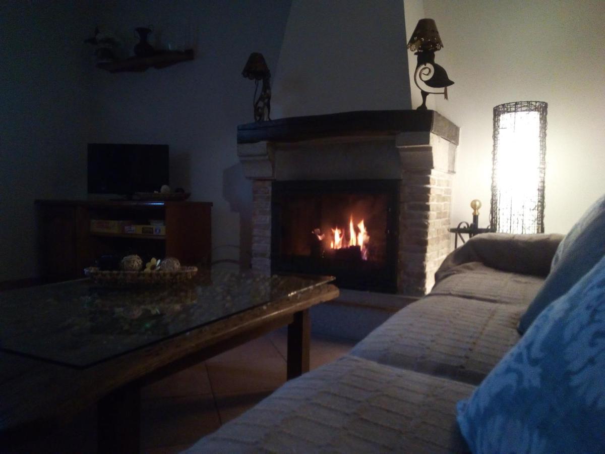 La Simona Casa Rural Perales del Puerto Екстериор снимка